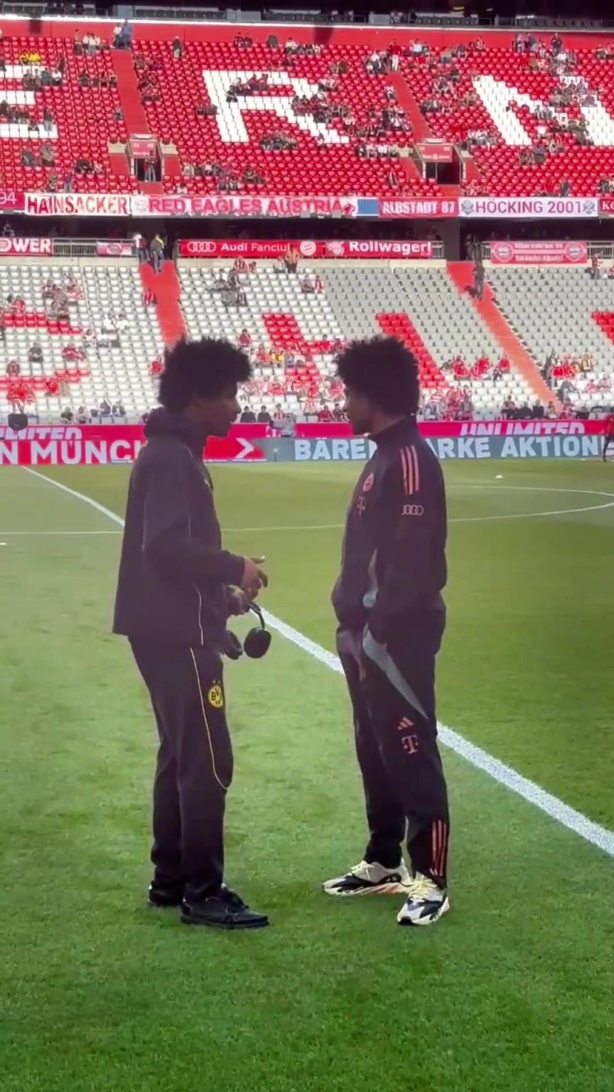 一模一樣的蓬蓬頭！一時分不清阿德耶米和格納布里了！